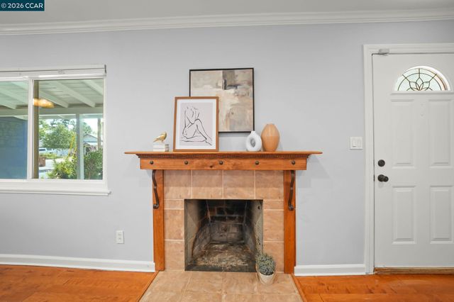1555 Violet Way, Pleasant Hill, CA 94523