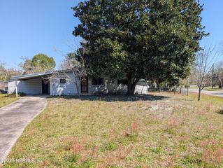 4725 TANGO Lane W, Jacksonville, FL 32210