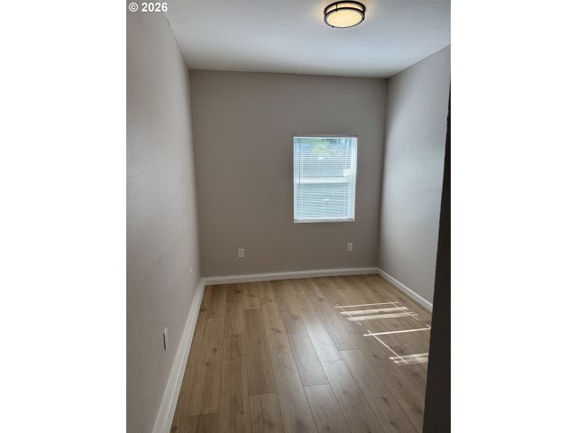 13414 Nw SHERRY St, Portland, OR 97229