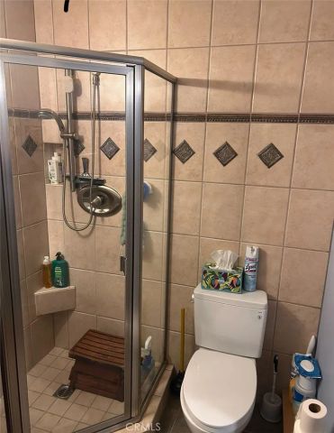 23509 Via Chantilly, Valencia, CA 91355