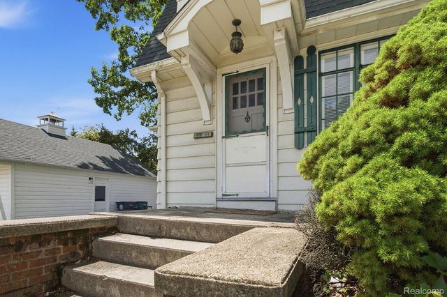 1214 McLean Avenue, Royal Oak, MI 48067