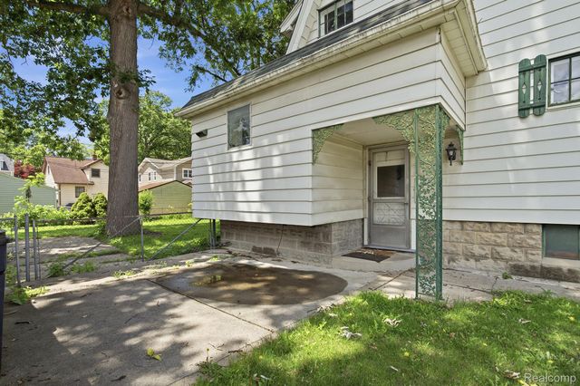 1214 McLean Avenue, Royal Oak, MI 48067