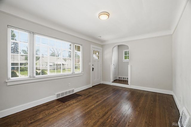 1214 McLean Avenue, Royal Oak, MI 48067