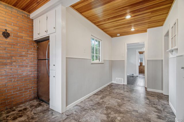 1214 McLean Avenue, Royal Oak, MI 48067