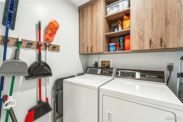 1920 Baxter Ridge Drive, Chesterfield, MO 63017