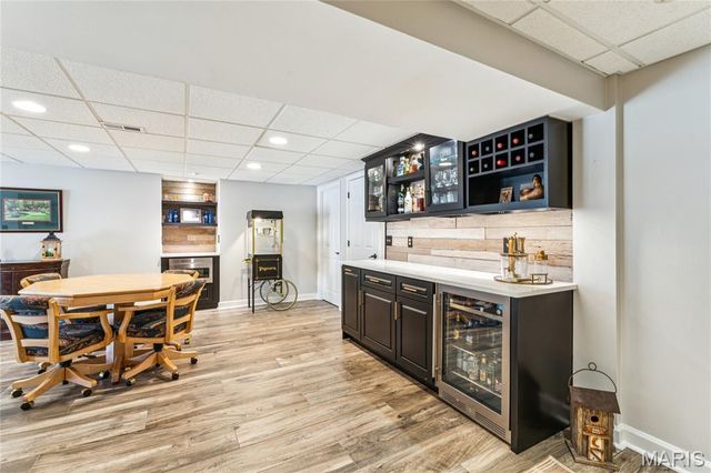 1920 Baxter Ridge Drive, Chesterfield, MO 63017