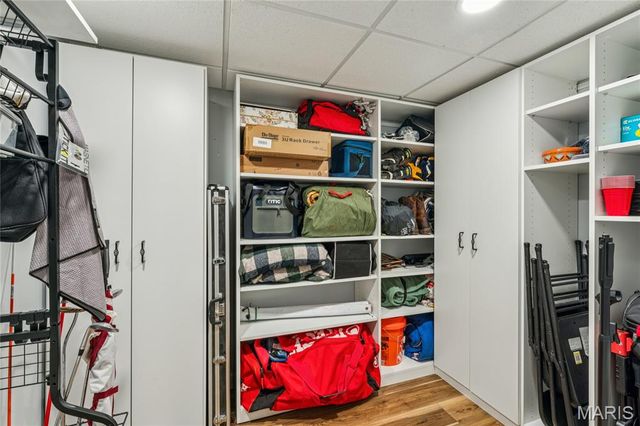 1920 Baxter Ridge Drive, Chesterfield, MO 63017