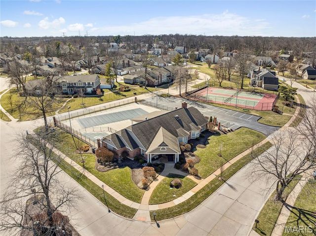 1920 Baxter Ridge Drive, Chesterfield, MO 63017