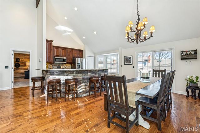 1920 Baxter Ridge Drive, Chesterfield, MO 63017