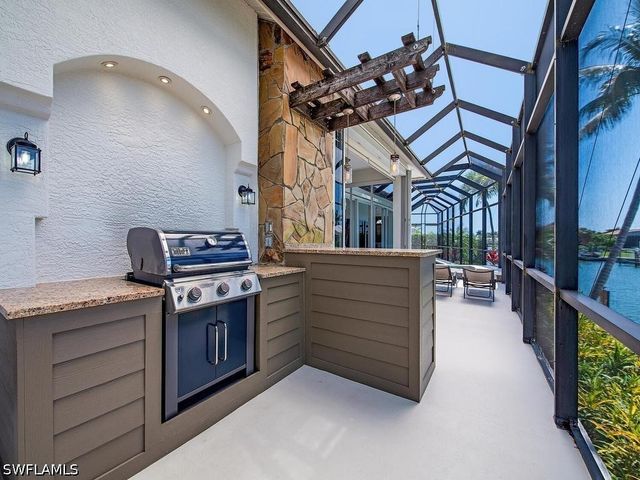 466 CLIFTON CT, Marco Island, FL 34145