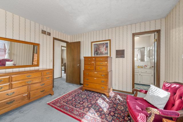 2932 W Benjamin Dr, Wichita, KS 67204