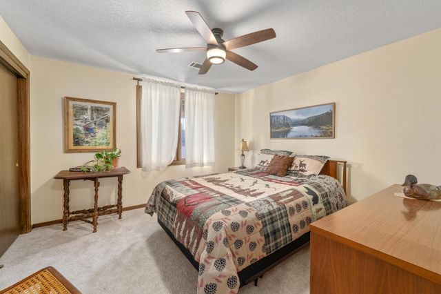 2932 W Benjamin Dr, Wichita, KS 67204