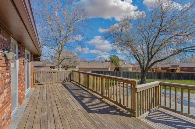 2932 W Benjamin Dr, Wichita, KS 67204