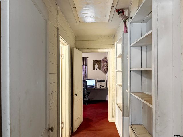 1309 N. Englewood, Tyler, TX 75702