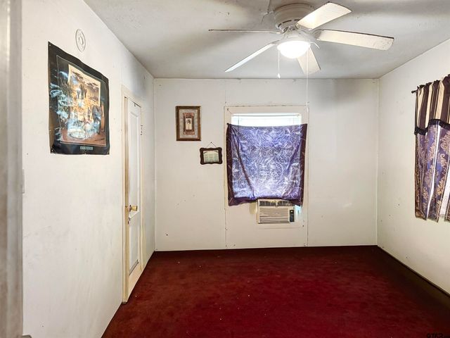 1309 N. Englewood, Tyler, TX 75702