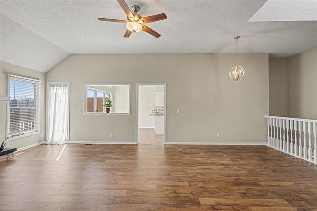 7013 W 157th Terrace, Overland Park, KS 66223