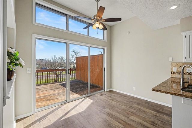 7013 W 157th Terrace, Overland Park, KS 66223