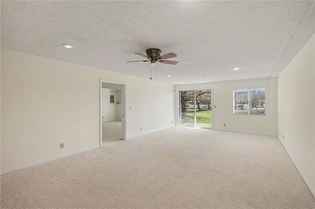 7013 W 157th Terrace, Overland Park, KS 66223