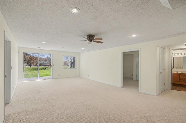 7013 W 157th Terrace, Overland Park, KS 66223