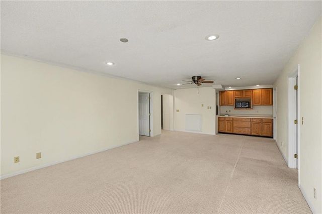 7013 W 157th Terrace, Overland Park, KS 66223