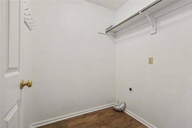 7013 W 157th Terrace, Overland Park, KS 66223