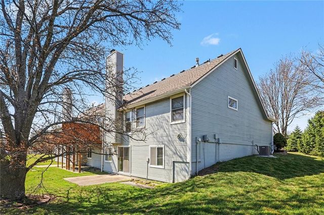 7013 W 157th Terrace, Overland Park, KS 66223