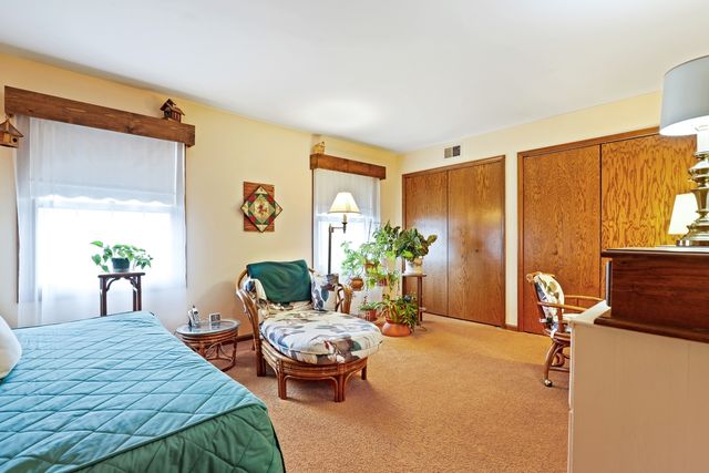 3463 Donovan Drive, Crete, IL 60417