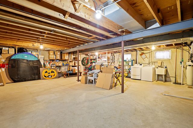 3463 Donovan Drive, Crete, IL 60417