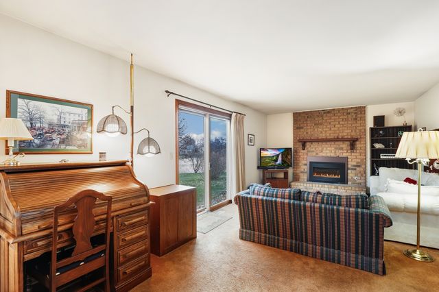 3463 Donovan Drive, Crete, IL 60417