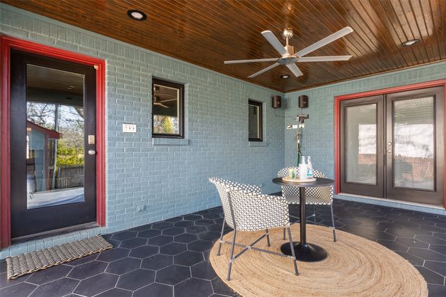 2548 Walsh Court, Fort Worth, TX 76109