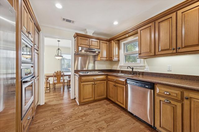 8826 Jackwood Street, Houston, TX 77036