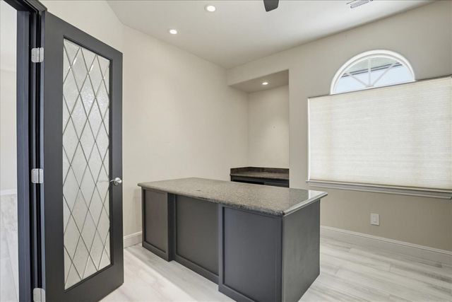 6717 Heleen Bart Ct, Browns Valley, CA 95918