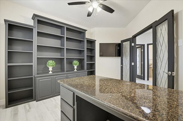 6717 Heleen Bart Ct, Browns Valley, CA 95918