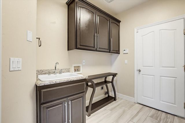 6717 Heleen Bart Ct, Browns Valley, CA 95918