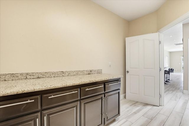 6717 Heleen Bart Ct, Browns Valley, CA 95918