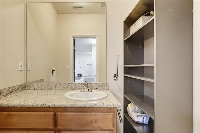 6717 Heleen Bart Ct, Browns Valley, CA 95918