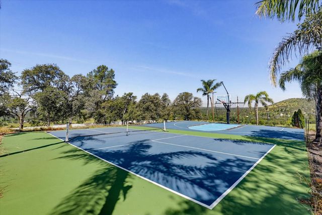 6717 Heleen Bart Ct, Browns Valley, CA 95918