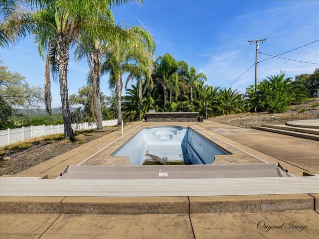 6717 Heleen Bart Ct, Browns Valley, CA 95918