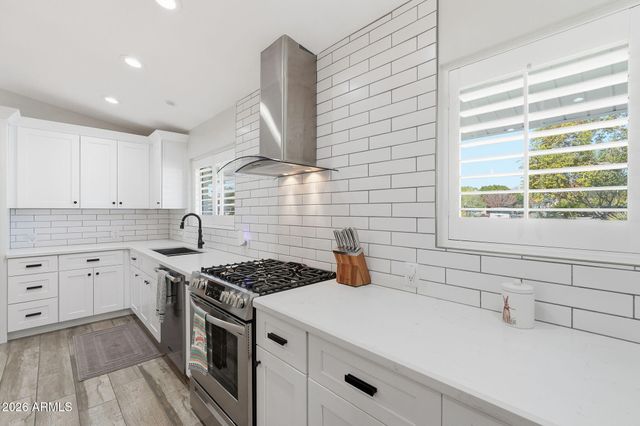 3041 E ELM Street, Phoenix, AZ 85016