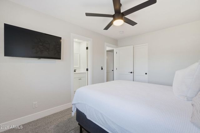 3041 E ELM Street, Phoenix, AZ 85016