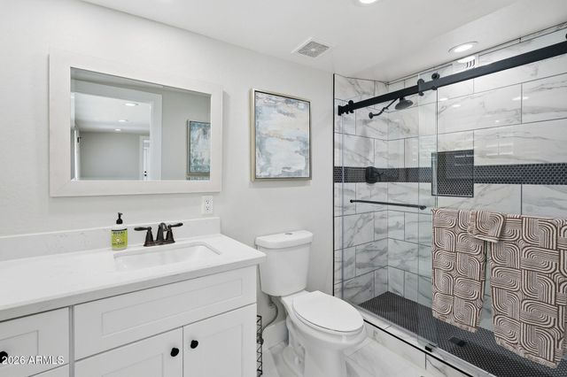 3041 E ELM Street, Phoenix, AZ 85016