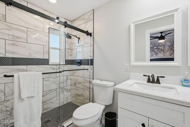 3041 E ELM Street, Phoenix, AZ 85016