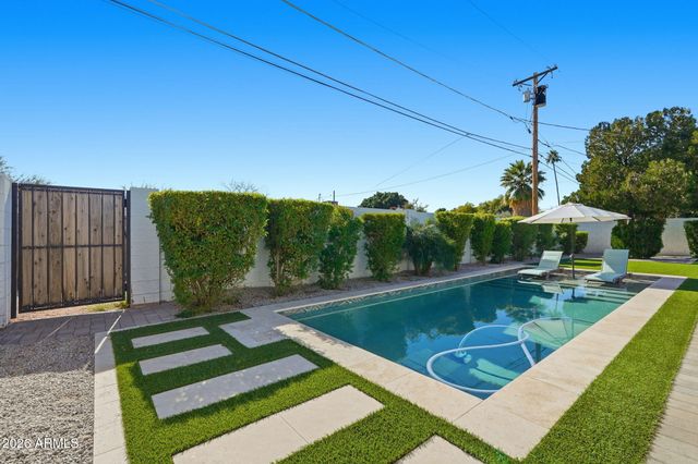 3041 E ELM Street, Phoenix, AZ 85016