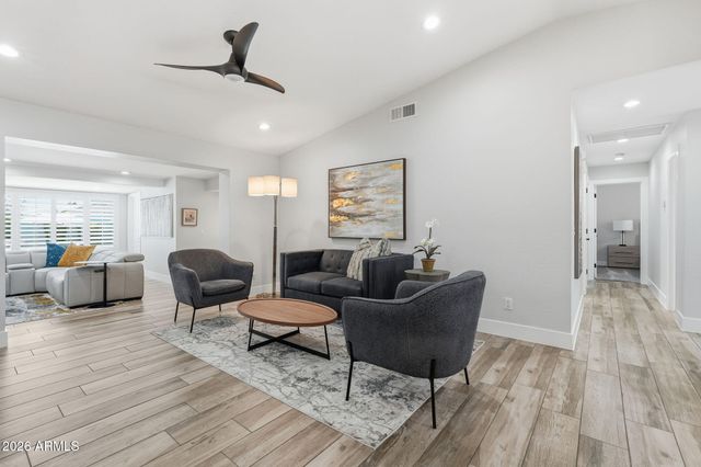 3041 E ELM Street, Phoenix, AZ 85016