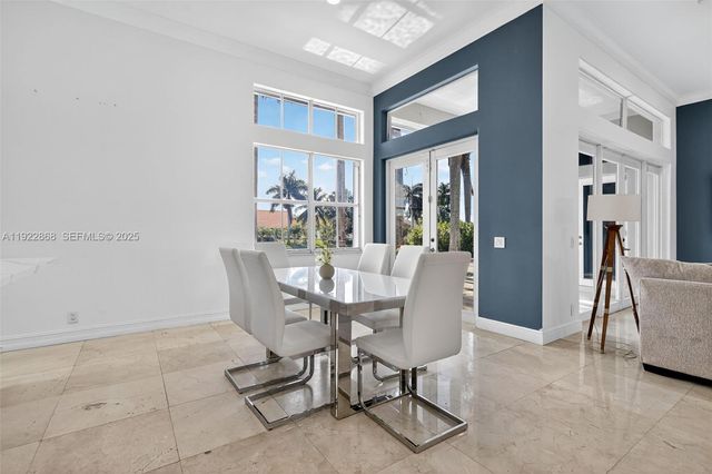 16432 NW 12th St, Pembroke Pines, FL 33028