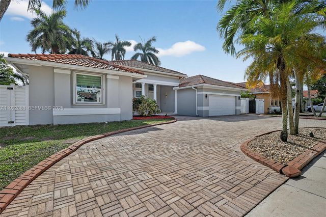 16432 NW 12th St, Pembroke Pines, FL 33028