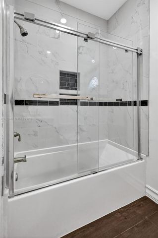 16432 NW 12th St, Pembroke Pines, FL 33028