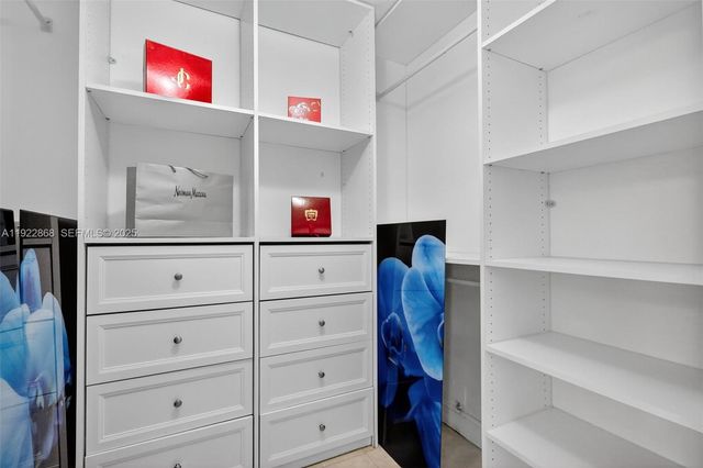 16432 NW 12th St, Pembroke Pines, FL 33028