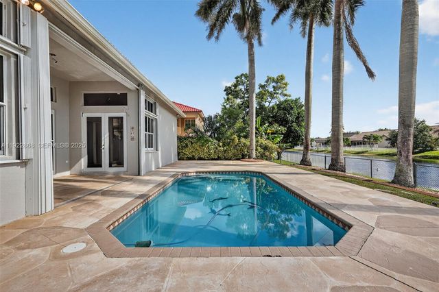 16432 NW 12th St, Pembroke Pines, FL 33028