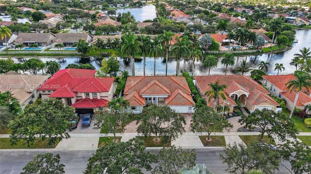 16432 NW 12th St, Pembroke Pines, FL 33028